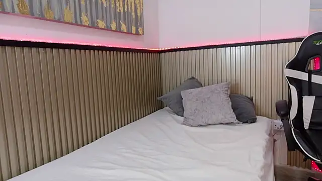 Sammy Lovee online show from January 17, 2026, 7:39 pm