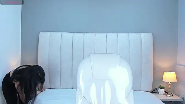 ScarletStarr online show from November 5, 2025, 3:53 am