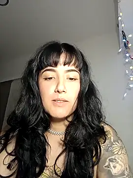 Jinx  x online show from October 23, 2025, 5:28 am