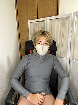 Snapshot of TEN-kun chatting on November 12, 2025, 7:12 am TEN-kun online show from November 12, 2025, 7:12 am