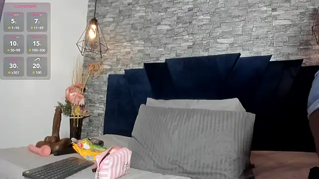 Emily Brown18 online show from February 24, 2026, 4:24 am