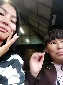 Snapshot of Luu-Lii777 chatting on September 10, 2025, 7:07 am Luu-Lii777 online show from September 10, 2025, 7:07 am