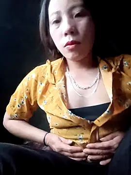 Snapshot of Phuong_xxx chatting on December 14, 2025, 12:17 am Phuong xxx online show from December 14, 2025, 12:17 am