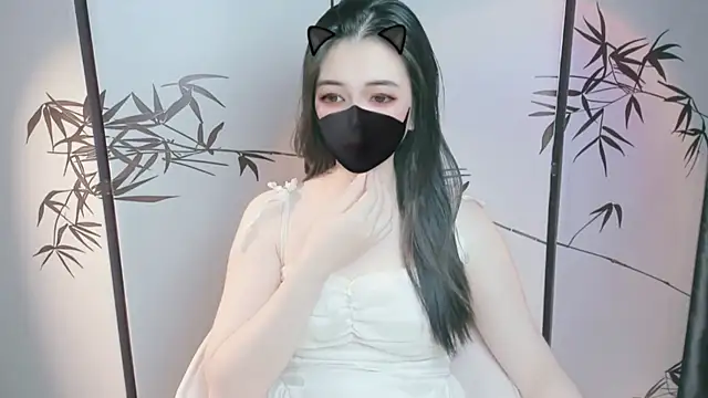 Sparkly Candy online show from November 9, 2025, 3:32 am