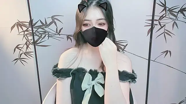 Sparkly Candy online show from November 27, 2025, 8:59 am