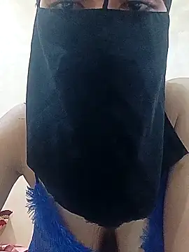 Snapshot of salma14 chatting on October 3, 2025, 9:16 pm salma14 online show from October 3, 2025, 9:16 pm