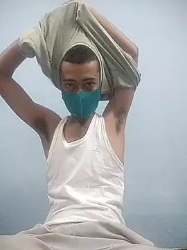 GirlsCrush  online show from September 17, 2025, 8:38 am