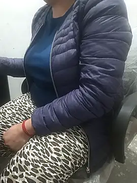 Snapshot of payal_261072_ chatting on February 1, 2026, 3:16 am payal 261072 online show from February 1, 2026, 3:16 am