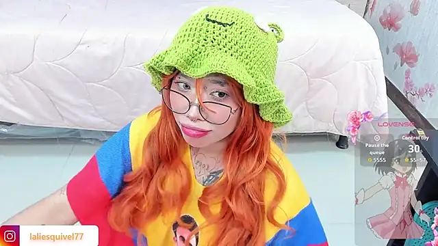 Snapshot of SafiroAgataaa chatting on July 7, 2026, 6:47 am SafiroAgataaa online show from July 7, 2026, 6:47 am