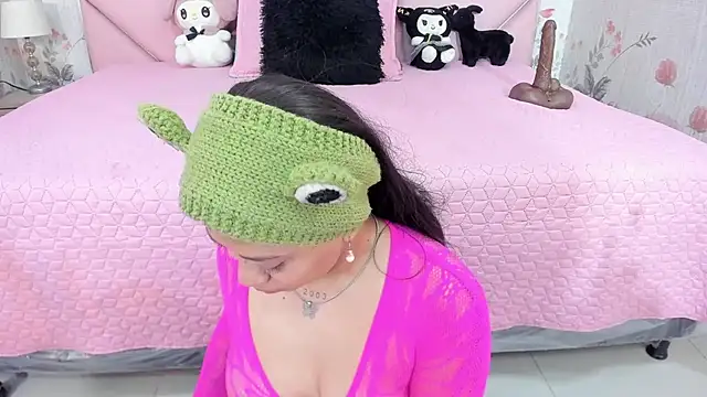 SafiroAgataaa online show from March 8, 2026, 3:10 am