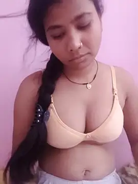 Snapshot of Vaani_Cutie chatting on June 19, 2026, 7:36 am Vaani Cutie online show from June 19, 2026, 7:36 am