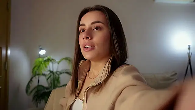 KateCarrey online show from April 6, 2026, 3:02 pm