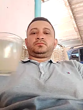 arnaldof50 online show from April 12, 2026, 12:19 pm