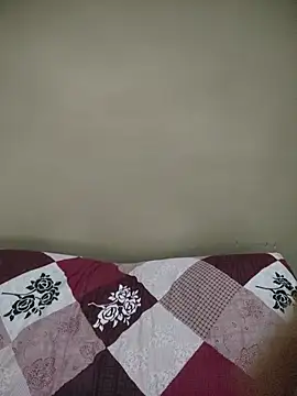 Snapshot of kuku0044 chatting on November 11, 2025, 5:35 am kuku0044 online show from November 11, 2025, 5:35 am