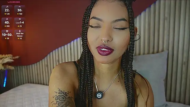 Snapshot of Nina_Kinky chatting on September 16, 2025, 1:56 pm Nina Kinky online show from September 16, 2025, 1:56 pm