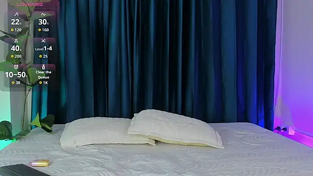 Snapshot of Jack_Noir chatting on October 27, 2025, 2:18 pm Jack Noir online show from October 27, 2025, 2:18 pm