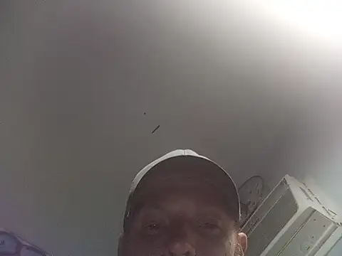 Snapshot of Rooster149628tim chatting on July 13, 2026, 3:50 am Rooster149628tim online show from July 13, 2026, 3:50 am