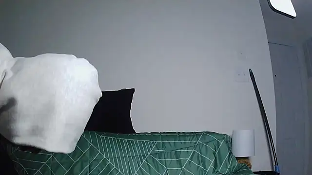 risktakinndolo online show from September 21, 2025, 3:33 am