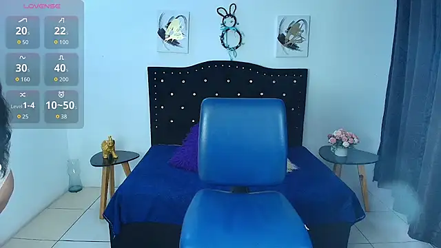 SammySmall F w online show from November 20, 2025, 10:31 pm