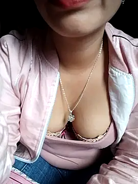 Snapshot of hong-sex chatting on October 17, 2025, 3:32 am hong-sex online show from October 17, 2025, 3:32 am