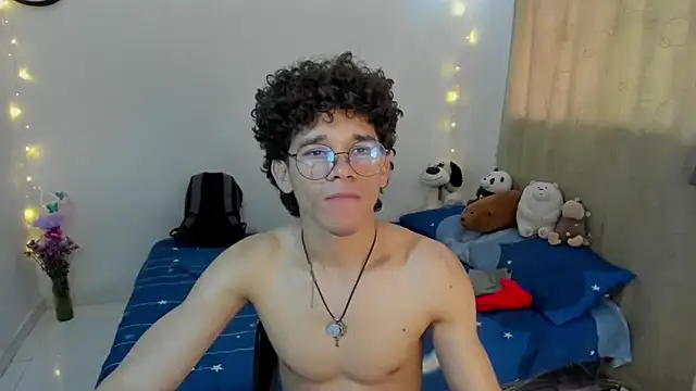 Tom Blues online show from November 13, 2025, 3:05 pm