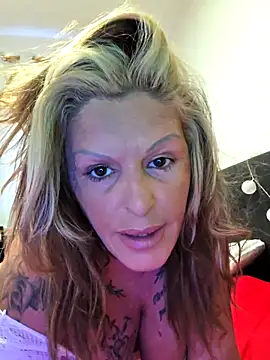 canariamorbosa online show from November 19, 2025, 4:51 pm