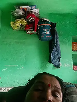 Manavi x online show from July 7, 2026, 8:18 am