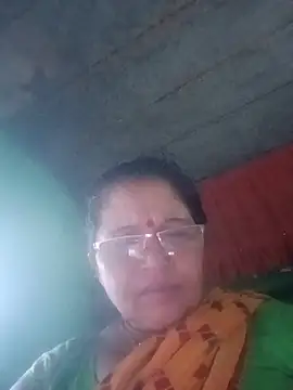 Manavi x online show from June 7, 2026, 1:27 pm