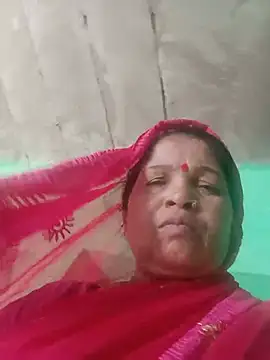 Manavi x online show from June 27, 2026, 4:07 am