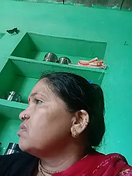 Manavi x online show from July 11, 2026, 2:12 am