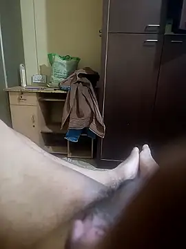 Snapshot of bobby3374 chatting on March 14, 2026, 1:55 am bobby3374 online show from March 14, 2026, 1:55 am