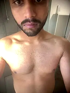 Snapshot of shiitposter_male chatting on November 21, 2025, 12:15 pm shiitposter male online show from November 21, 2025, 12:15 pm