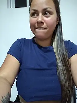 Snapshot of camila-titis chatting on July 14, 2026, 3:55 am camila-titis online show from July 14, 2026, 3:55 am
