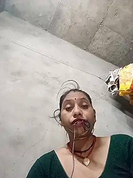 Snapshot of Sandhya_x chatting on September 8, 2025, 3:11 pm Sandhya x online show from September 8, 2025, 3:11 pm
