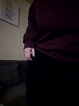 Snapshot of Yamiko42 chatting on March 1, 2026, 2:17 pm Yamiko42 online show from March 1, 2026, 2:17 pm