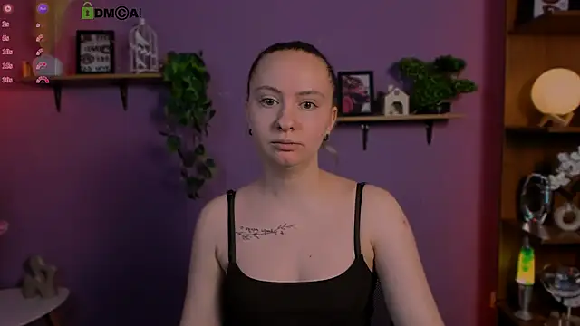 mila glow1 online show from April 7, 2026, 11:45 am