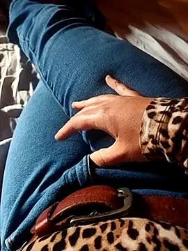 Horny mummy online show from May 15, 2026, 4:16 pm