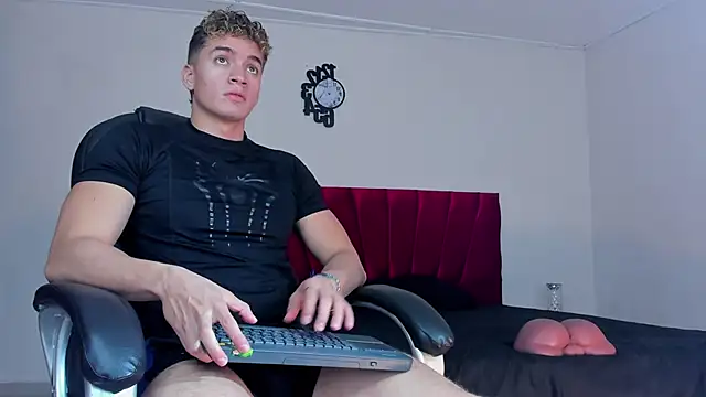 paull george online show from September 23, 2025, 2:02 pm