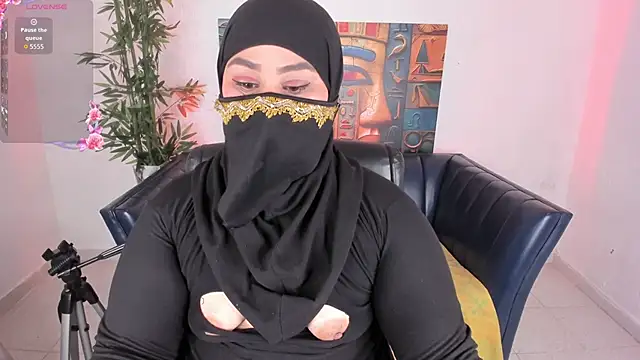 samanee konn online show from December 19, 2025, 7:05 pm