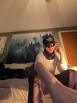 Snapshot of GodAlmighty0101 chatting on February 24, 2026, 12:28 pm GodAlmighty0101 online show from February 24, 2026, 12:28 pm