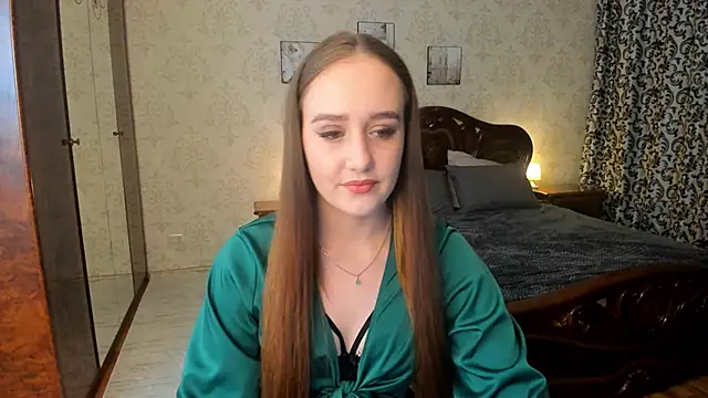 SabrinaCandi online show from November 26, 2025, 6:41 pm