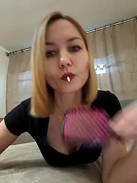 VeroLoverx online show from November 23, 2025, 10:03 am