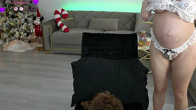 Ellyxxxelly online show from December 5, 2025, 12:26 pm