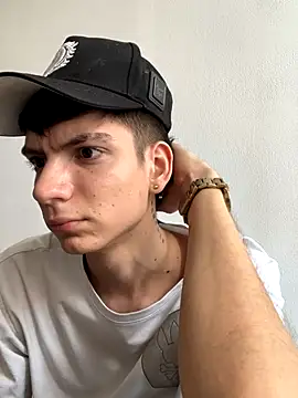 Luck  090 online show from September 16, 2025, 1:23 pm