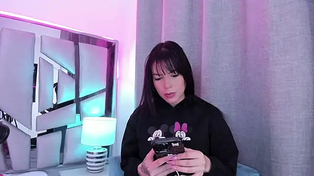  valeria saenz  online show from July 19, 2026, 3:15 am