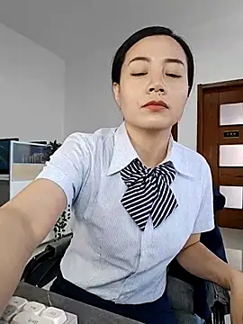 bingxin- online show from October 16, 2025, 4:54 am