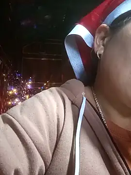 ningchun20 online show from February 18, 2026, 2:53 am