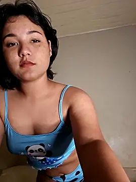 Snapshot of Hellenlin chatting on February 15, 2026, 4:02 am Hellenlin online show from February 15, 2026, 4:02 am