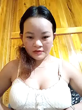 ctm-cute online show from November 12, 2025, 10:02 pm