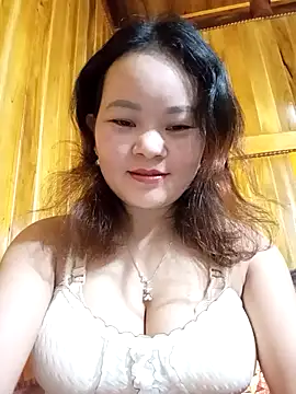 ctm-cute online show from December 19, 2025, 1:53 am